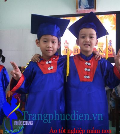 Lễ phục ra trường lớp mầm rẻ
