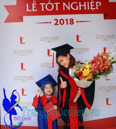 Xưởng sản xuất mũ cử nhân sinh viên